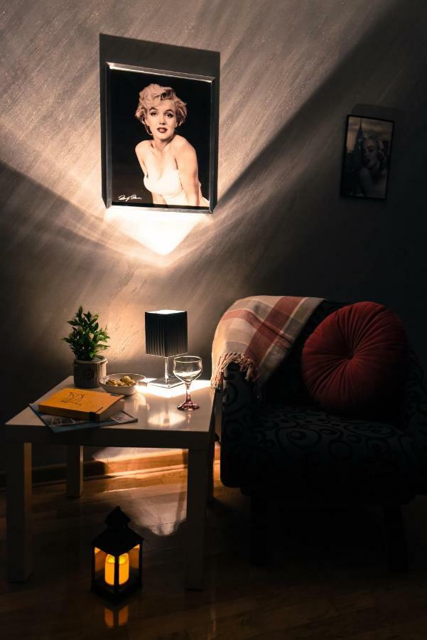 Marilyn Apartment Будва Екстериор снимка